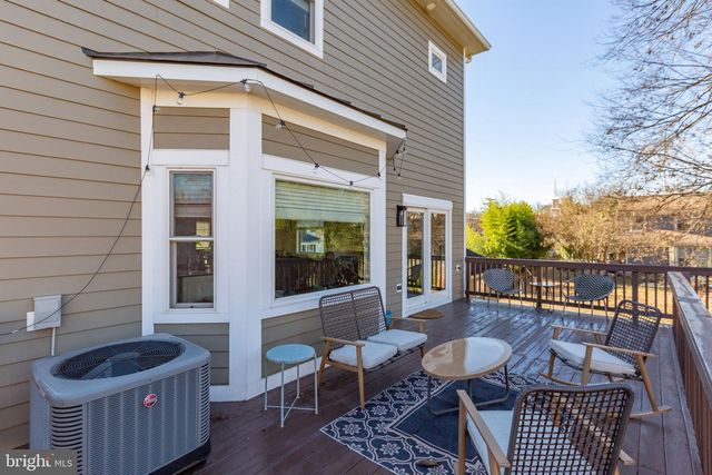 409 DUNMORE ST, Fredericksburg, VA 22401