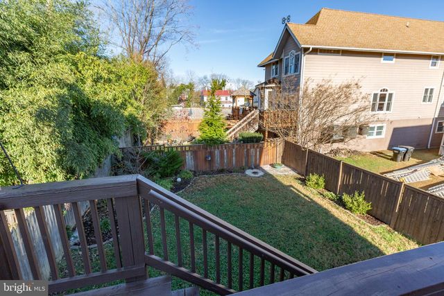 409 DUNMORE ST, Fredericksburg, VA 22401