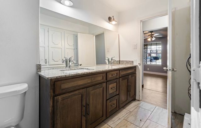 536 Arbor, Lancaster, TX 75134