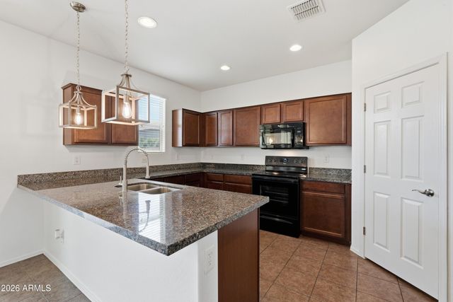 16801 W MORELAND Street, Goodyear, AZ 85338