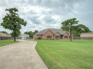 12084 Eastwood Drive, Choctaw, OK 73020