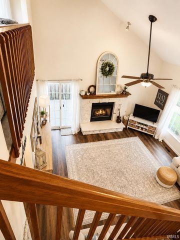 5746 Thornbriar Lane, Fort Wayne, IN 46835