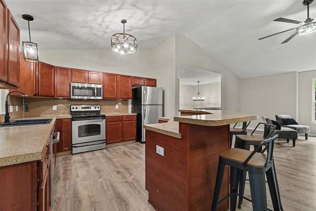 25180 Chaty Lane, Gobles, MI 49055
