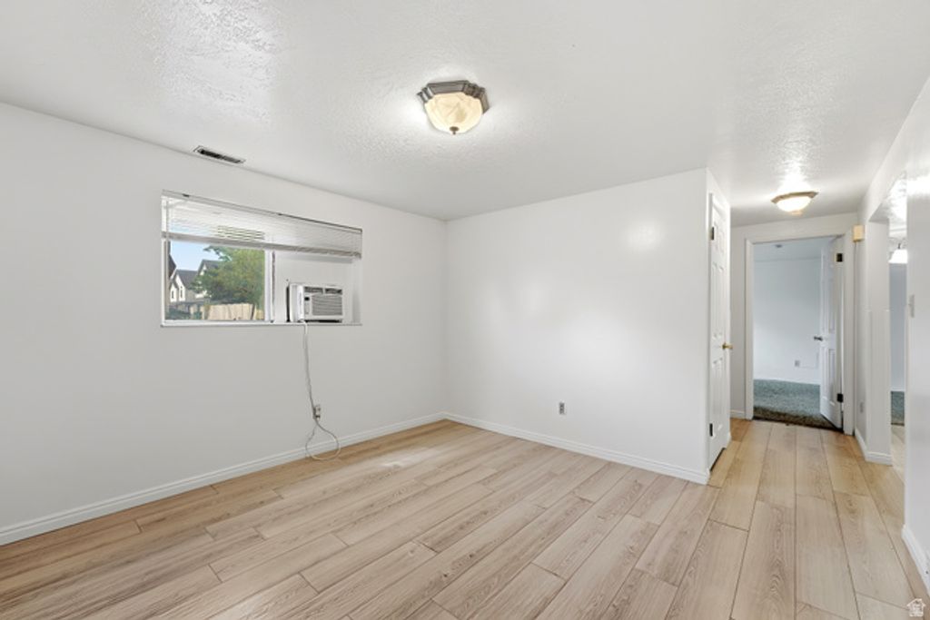 620 E 950 S, Clearfield, UT 84015 — photo 5