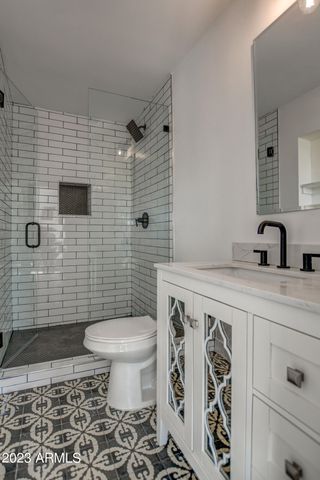 8349 E COLUMBUS Avenue, Scottsdale, AZ 85251