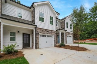 15 Sprayberry Road 7, Newnan, GA 30263