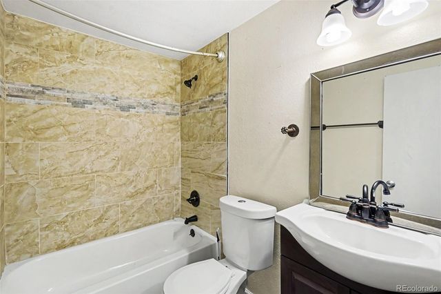 3558 S Depew Street 101, Denver, CO 80235