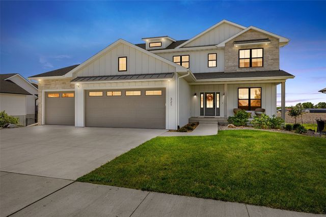 321 Heartland Street, Fairfax, IA 52228