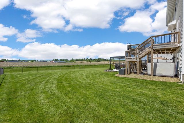321 Heartland Street, Fairfax, IA 52228