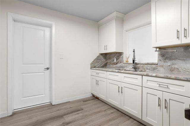 2412 GRANDVIEW AVENUE, Sanford, FL 32771