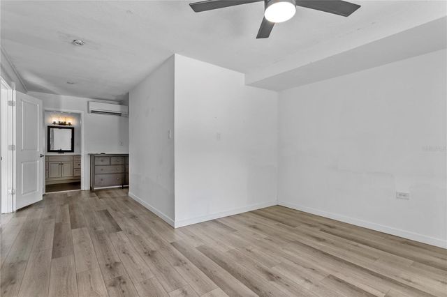2412 GRANDVIEW AVENUE, Sanford, FL 32771