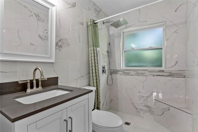 2412 GRANDVIEW AVENUE, Sanford, FL 32771