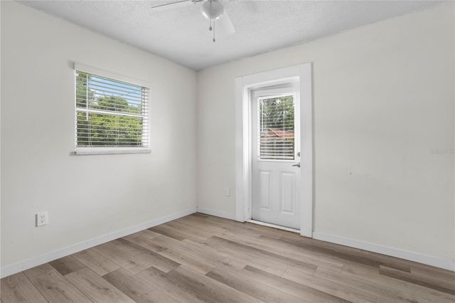 2412 GRANDVIEW AVENUE, Sanford, FL 32771
