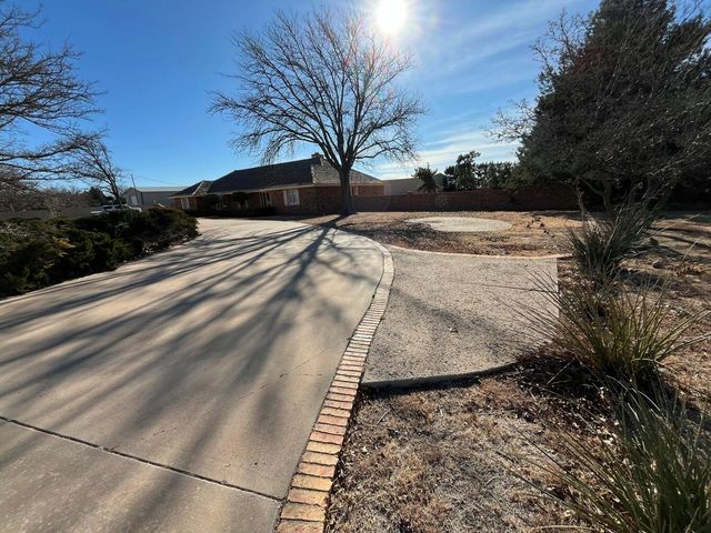 7209 U.S. 70, Plainview, TX 79072