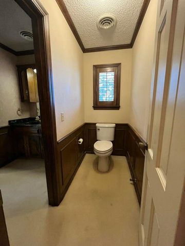 7209 U.S. 70, Plainview, TX 79072