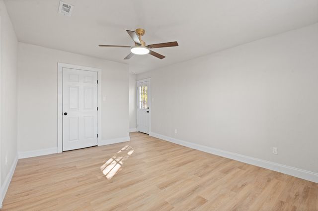 5501 Baron Drive, Joshua, TX 76058