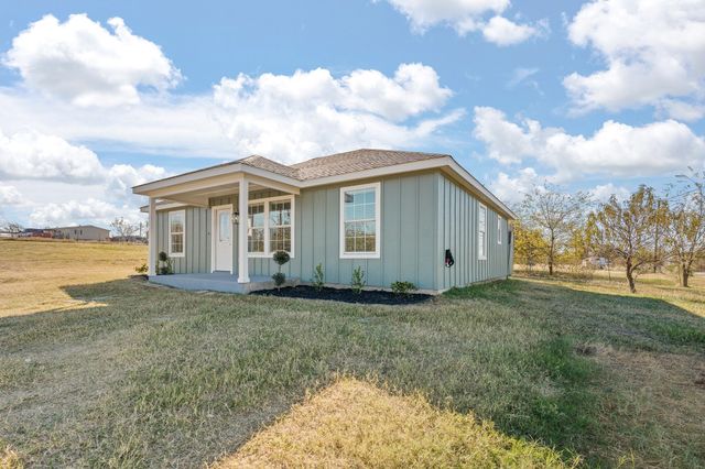 5501 Baron Drive, Joshua, TX 76058