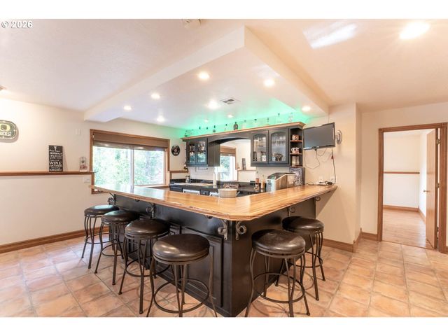 2610 PARK FOREST Dr, Eugene, OR 97405