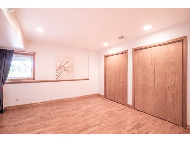 2610 PARK FOREST Dr, Eugene, OR 97405