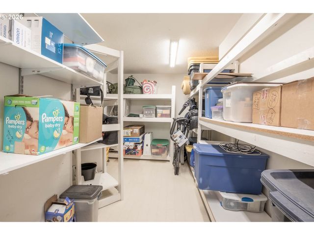 2610 PARK FOREST Dr, Eugene, OR 97405