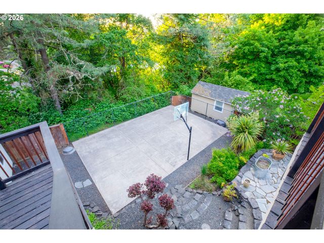 2610 PARK FOREST Dr, Eugene, OR 97405