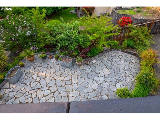 2610 PARK FOREST Dr, Eugene, OR 97405