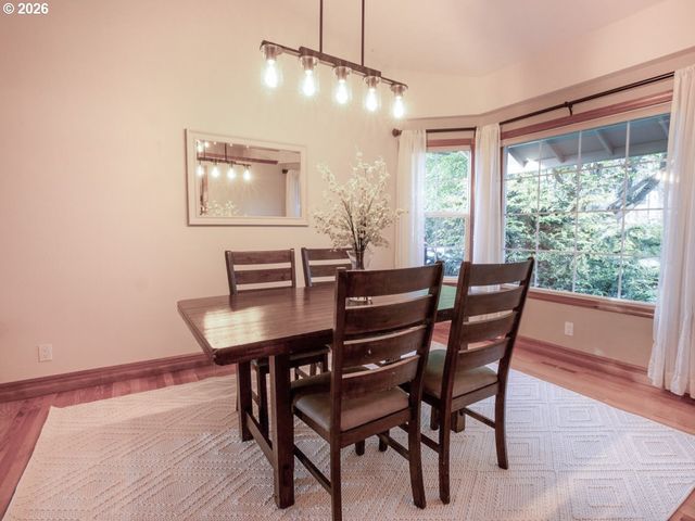 2610 PARK FOREST Dr, Eugene, OR 97405