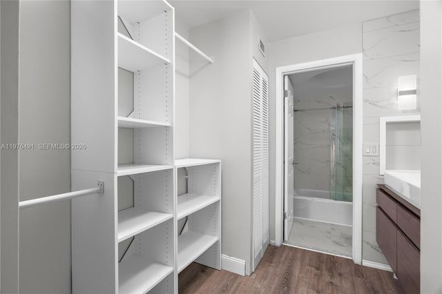 3730 Inverrary Dr 2H, Lauderhill, FL 33319