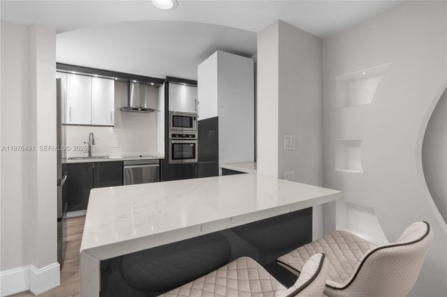 3730 Inverrary Dr 2H, Lauderhill, FL 33319