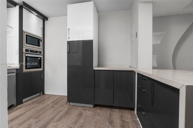 3730 Inverrary Dr 2H, Lauderhill, FL 33319