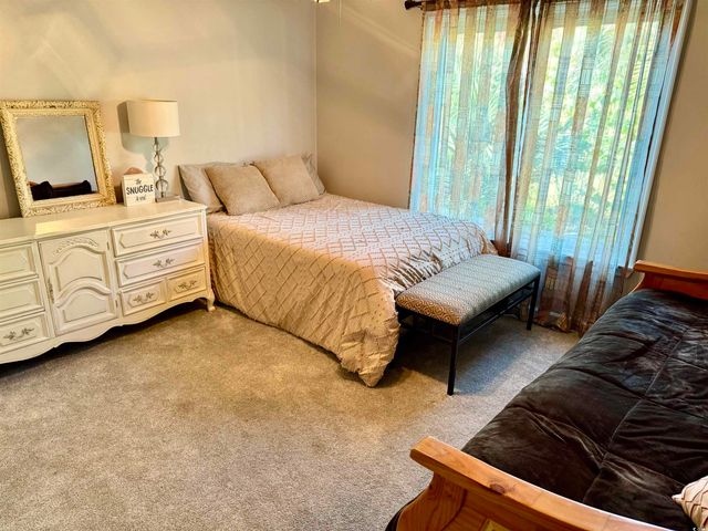 40 Governor Boone Ln., Georgetown, SC 29440