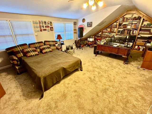 40 Governor Boone Ln., Georgetown, SC 29440