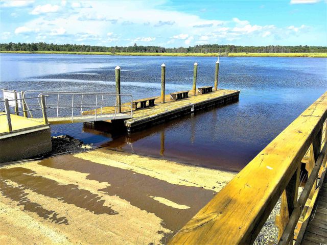 40 Governor Boone Ln., Georgetown, SC 29440