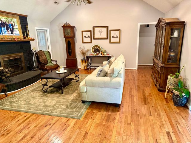 40 Governor Boone Ln., Georgetown, SC 29440