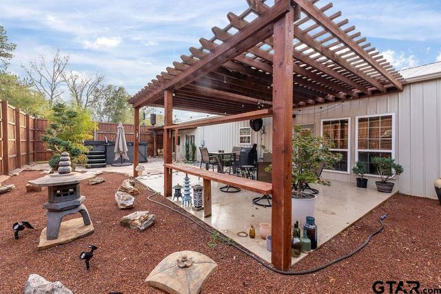 15765 County Road 384, Tyler, TX 75707