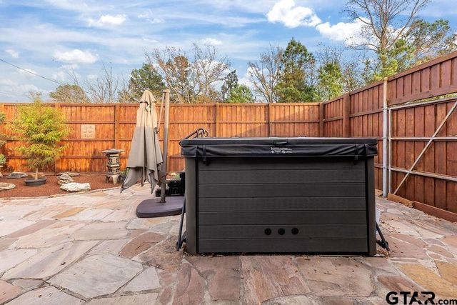 15765 County Road 384, Tyler, TX 75707