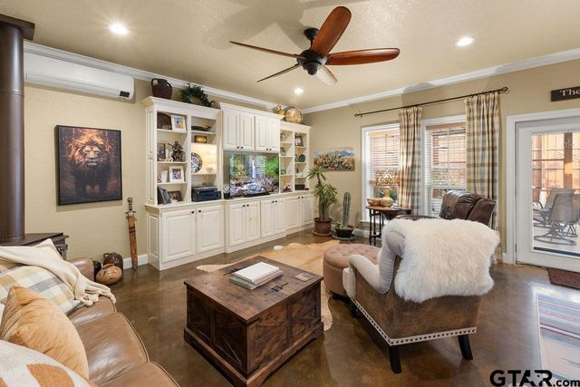 15765 County Road 384, Tyler, TX 75707