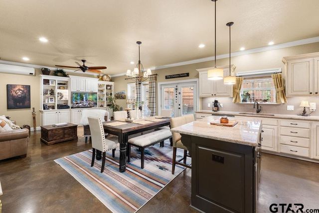 15765 County Road 384, Tyler, TX 75707