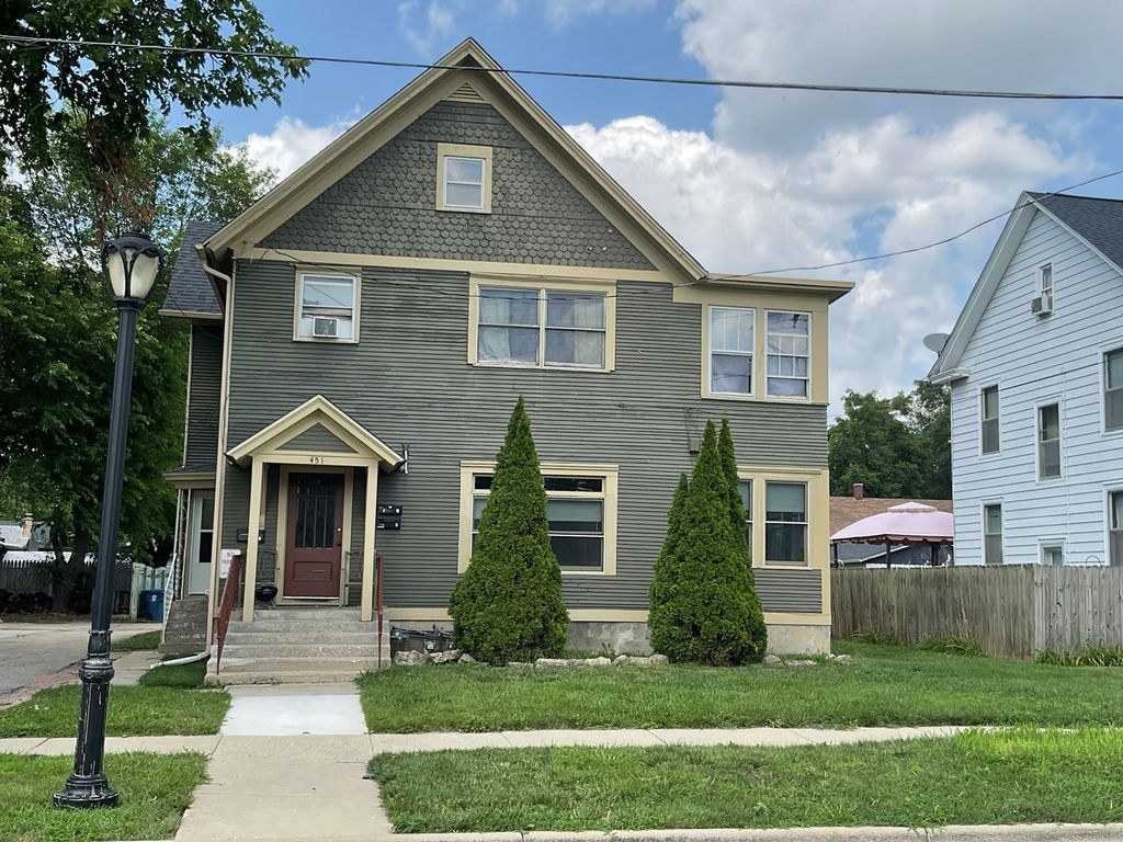451 W New York Street 1, Aurora, IL 60506
