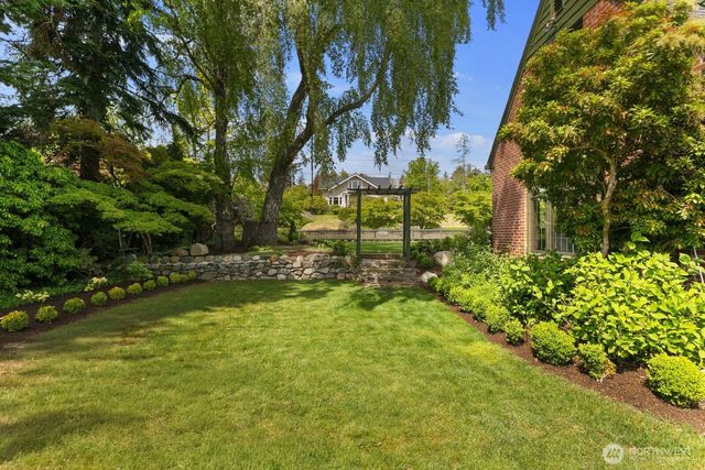 1720 Knox Avenue, Bellingham, WA 98225