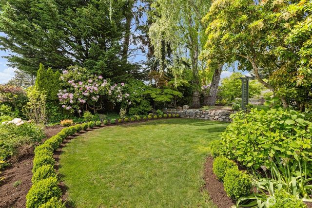 1720 Knox Avenue, Bellingham, WA 98225