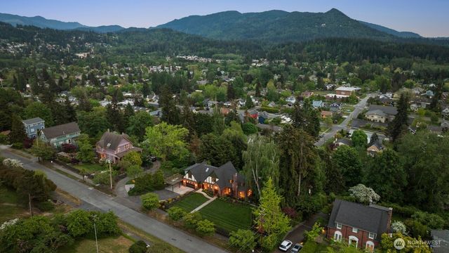 1720 Knox Avenue, Bellingham, WA 98225