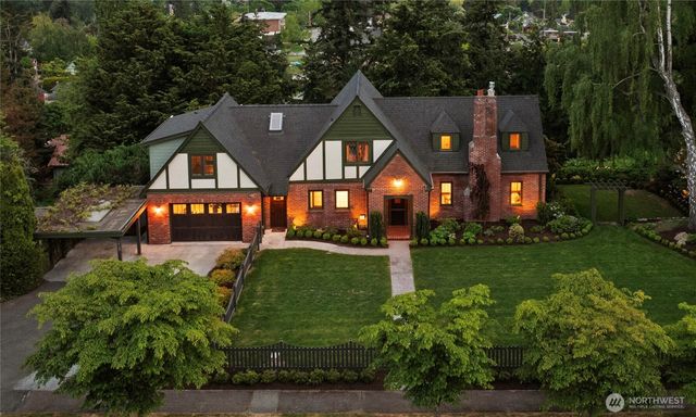 1720 Knox Avenue, Bellingham, WA 98225