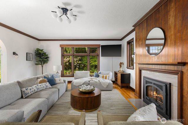 1720 Knox Avenue, Bellingham, WA 98225