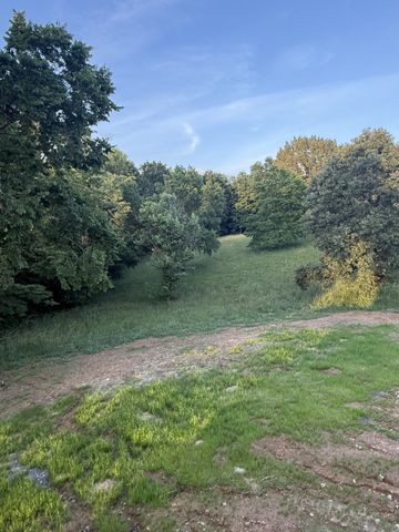 1615 Carthage Rd, Red Boiling Springs, TN 37150