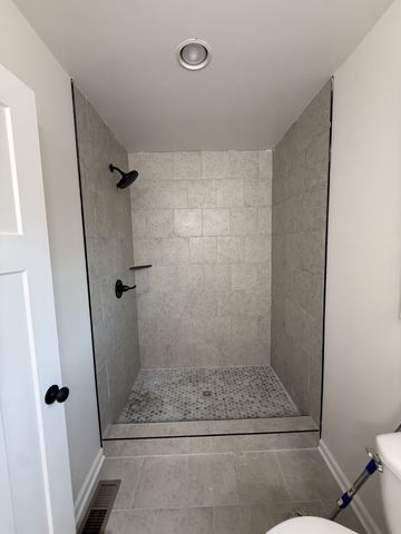 1615 Carthage Rd, Red Boiling Springs, TN 37150