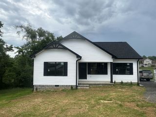 1615 Carthage Rd, Red Boiling Springs, TN 37150
