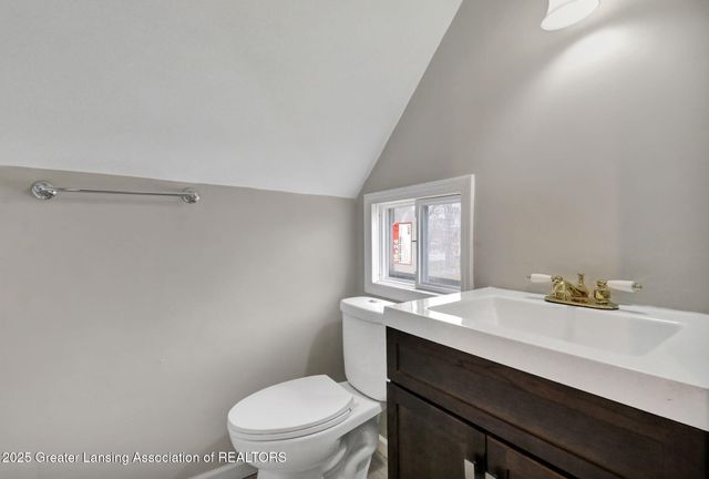 330 Horatio Street, Charlotte, MI 48813