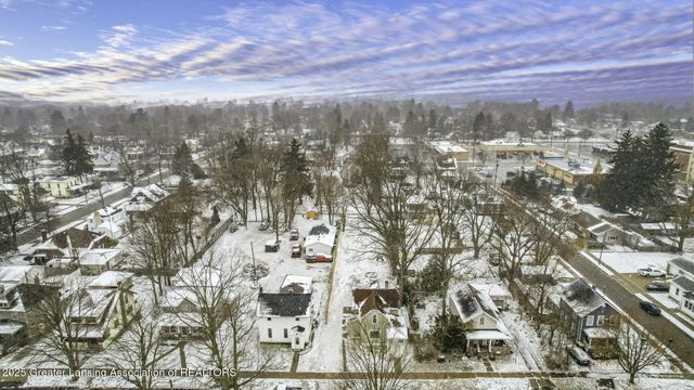 330 Horatio Street, Charlotte, MI 48813