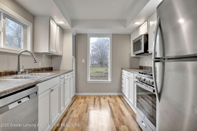 330 Horatio Street, Charlotte, MI 48813